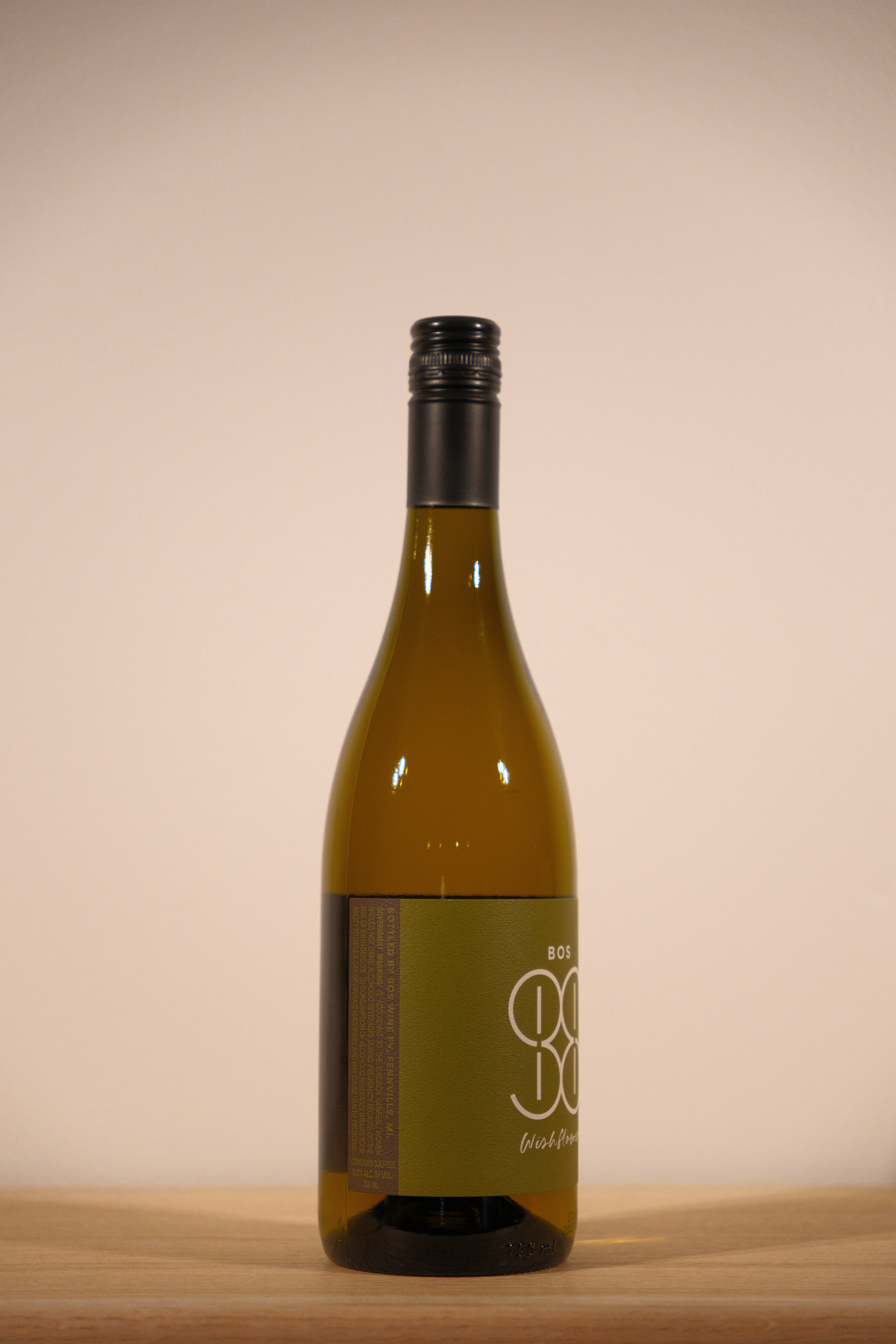 Bos Wine 'Wishflower' White Blend Old Mission 2022