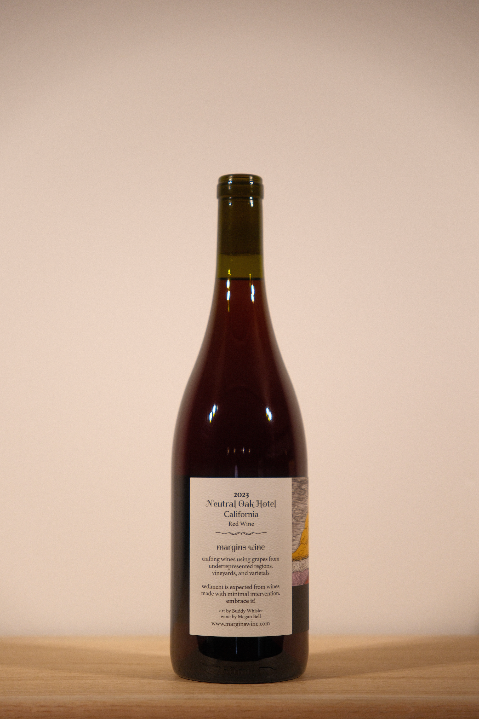 Margins 'Neutral Oak Hotel' California White 2023