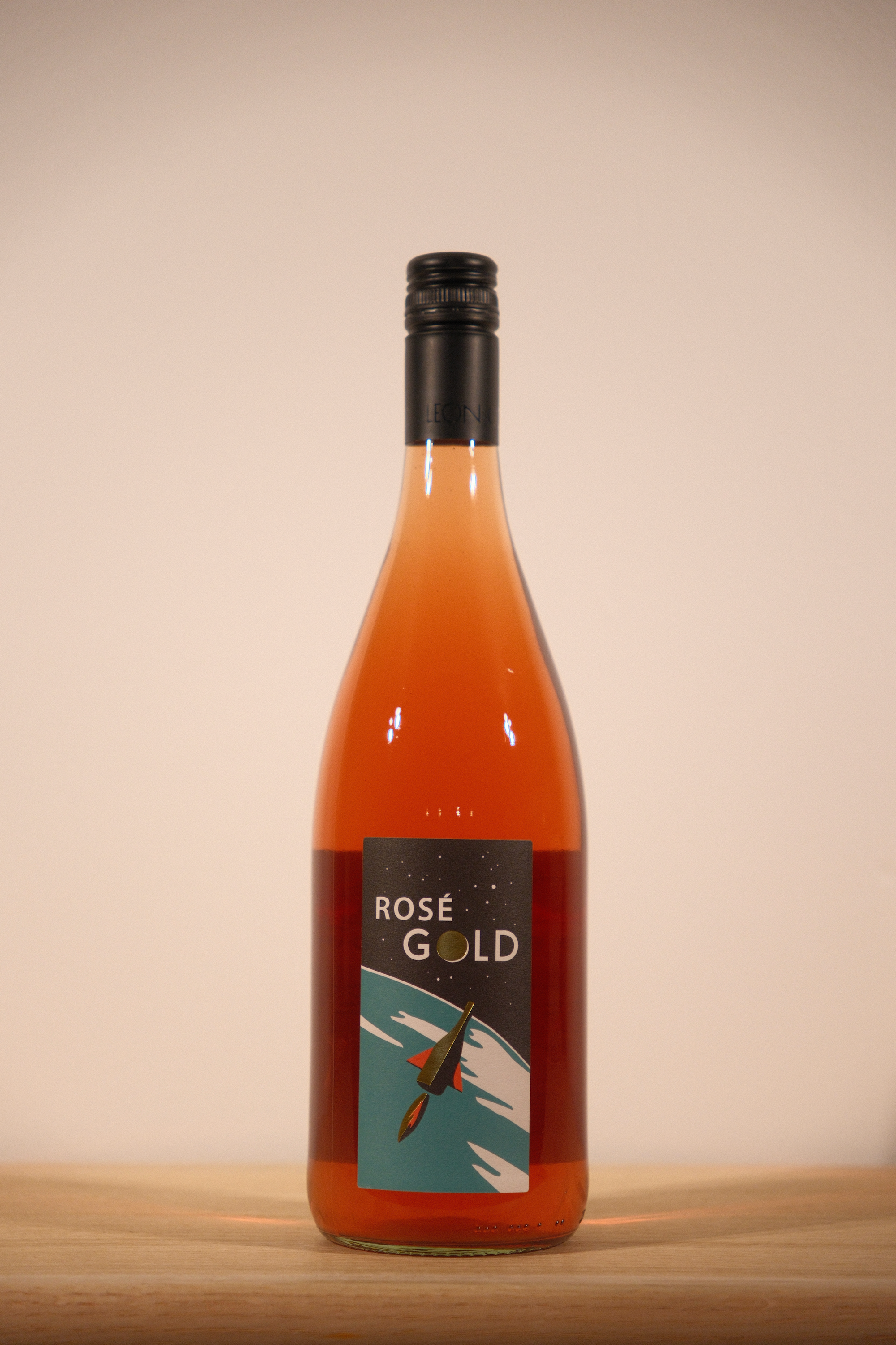 Leon Gold 'Super Glou Rosé Gold' Trollinger 2023