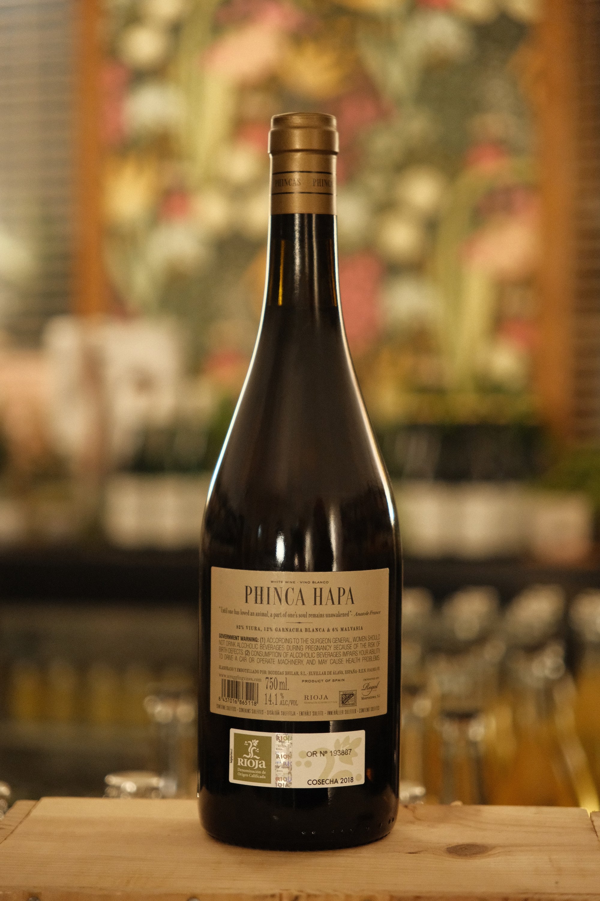 Bhilar Elvillar 'Struggling Vines Phinca Hapa' Blanco 2018