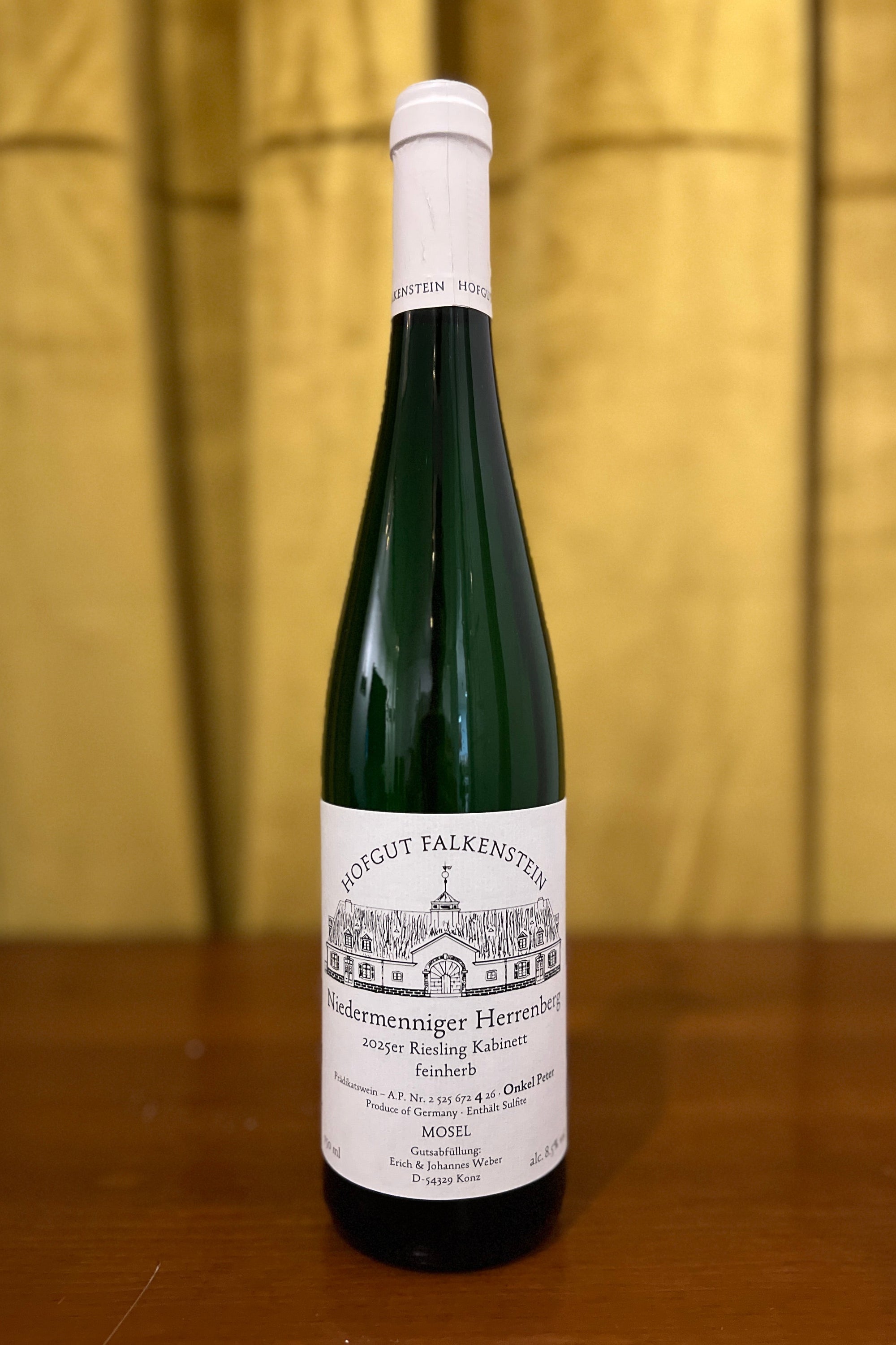 Hofgut Falkenstein Niedermenniger Herrenberg Riesling Kabinett Feinherb “Onkel Peter” AP 4 2025